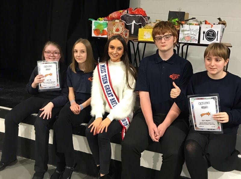 Miss Teen Great Britain, Imogen Chapman, visited a local school to collect donations for the homeless!