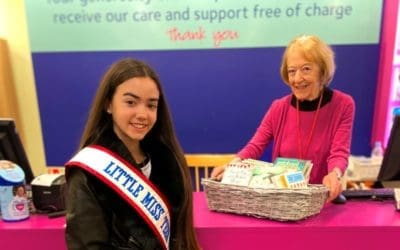 Little Miss Teen Great Britain, Yasmina Newbold, made a donation to her local charity shop!