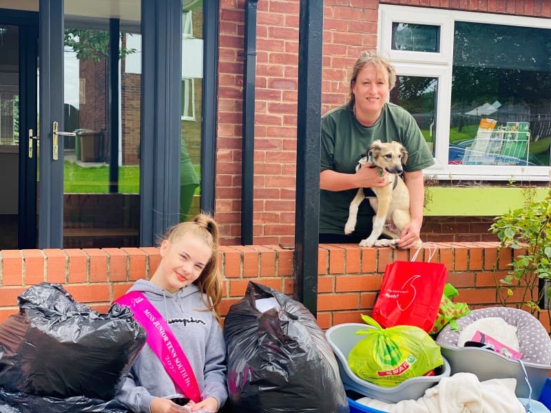 Miss Junior Teen South Humberside, Millie, made a donation to her local dog shelter!